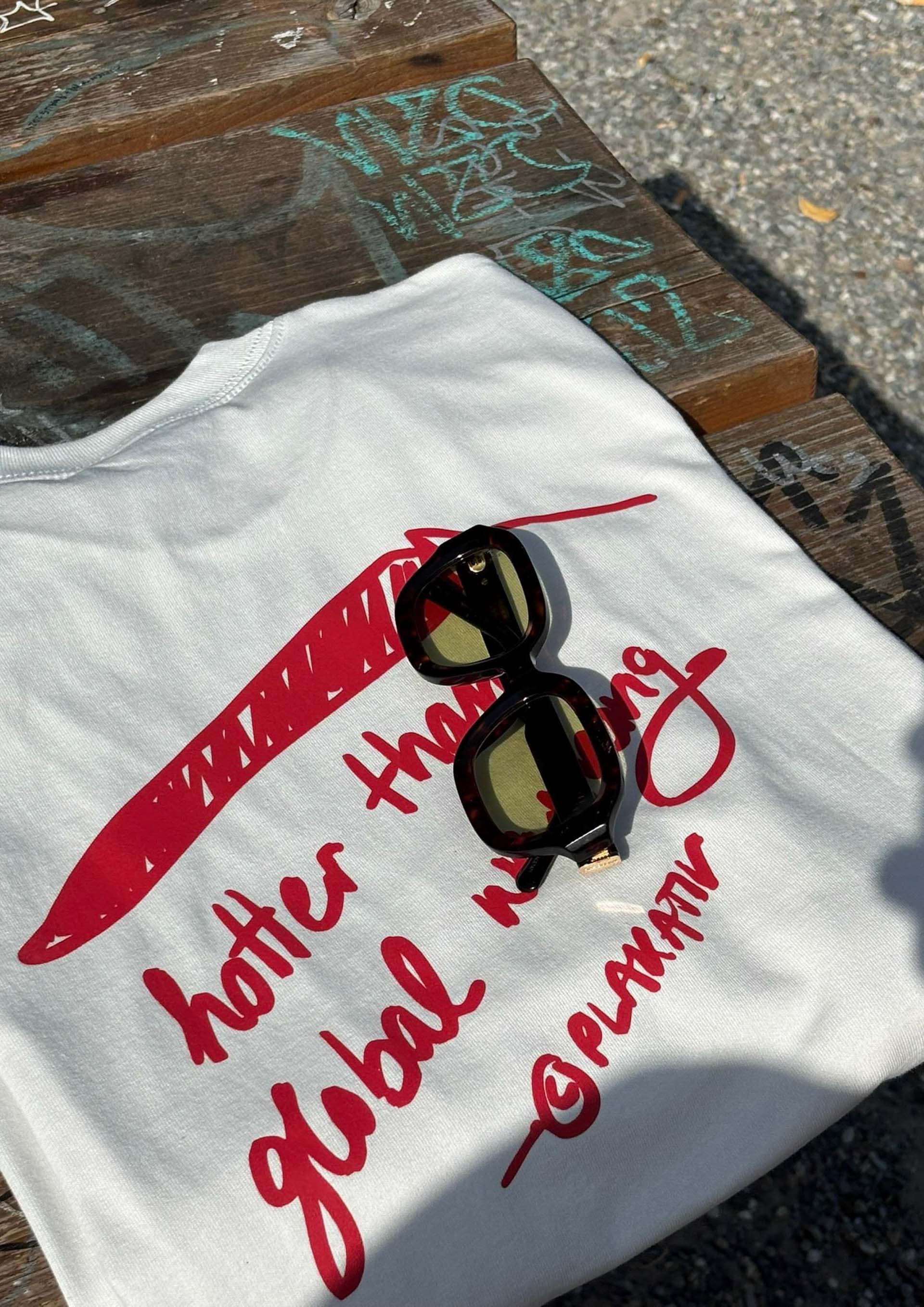 «Hotter than Global Warming» Backprint Heavy weight tee White