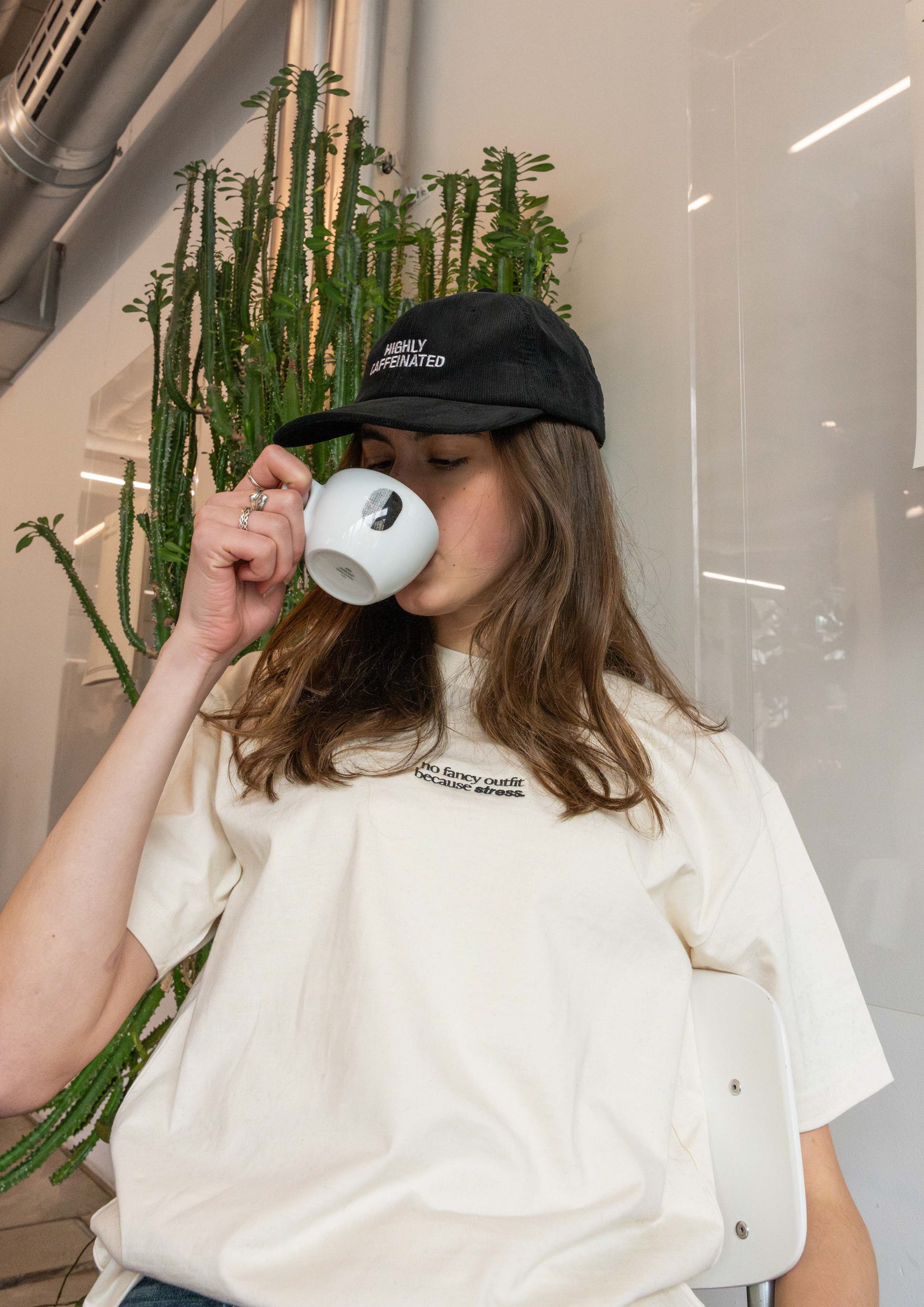 «No Fancy Outfit» Stickerei Super oversize tee