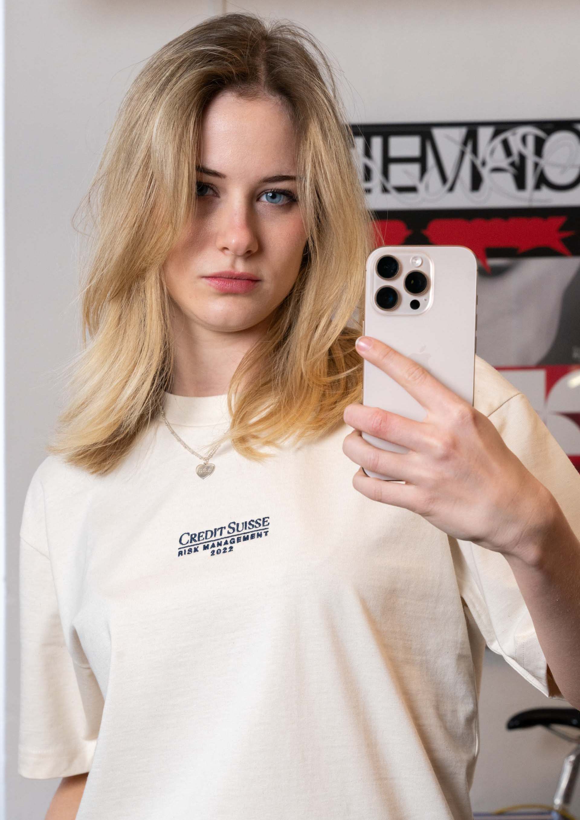 «CS Risk Management» Stickerei Super oversize tee