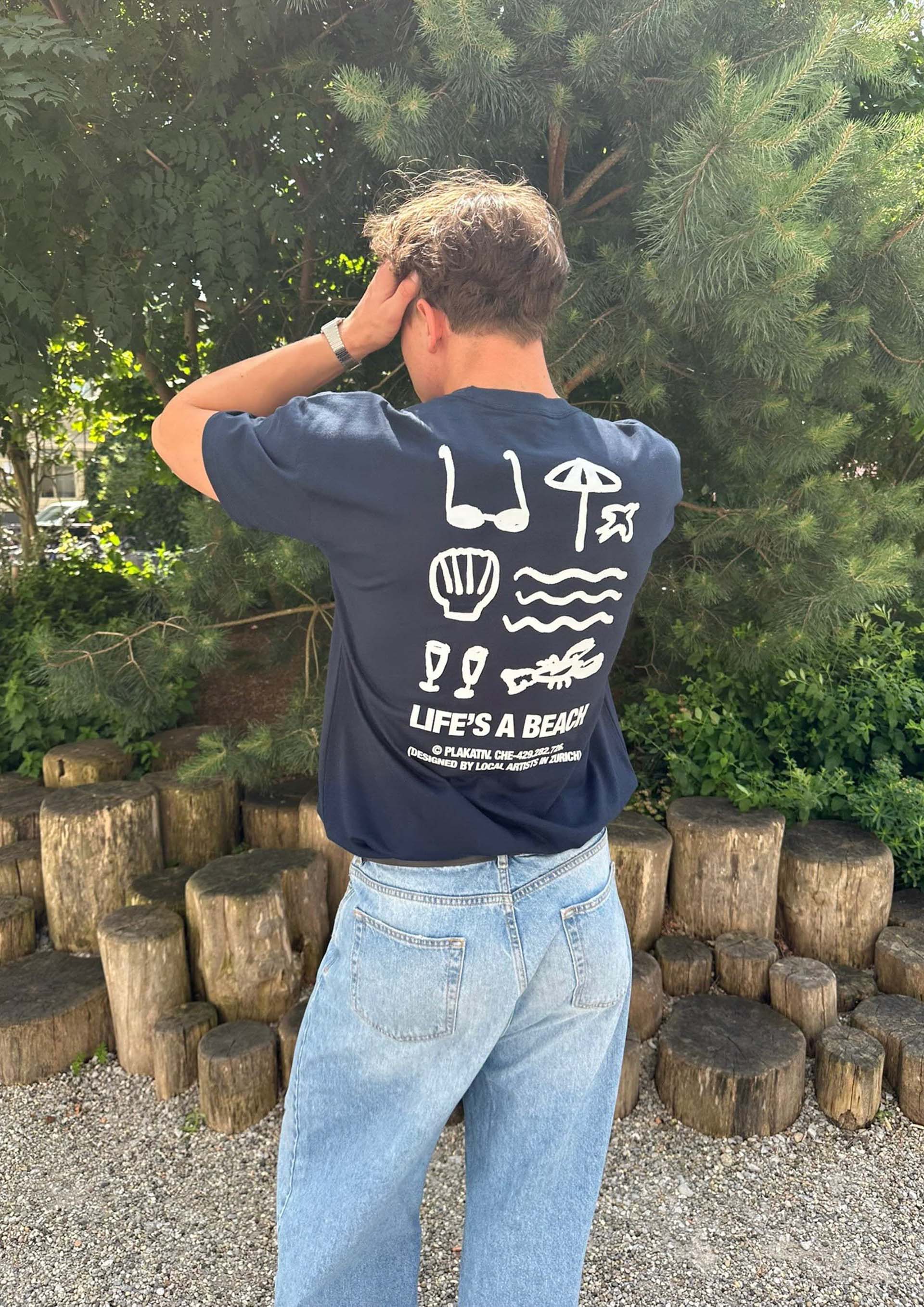«Life is a Beach» Backprint Heavy weight tee Blue