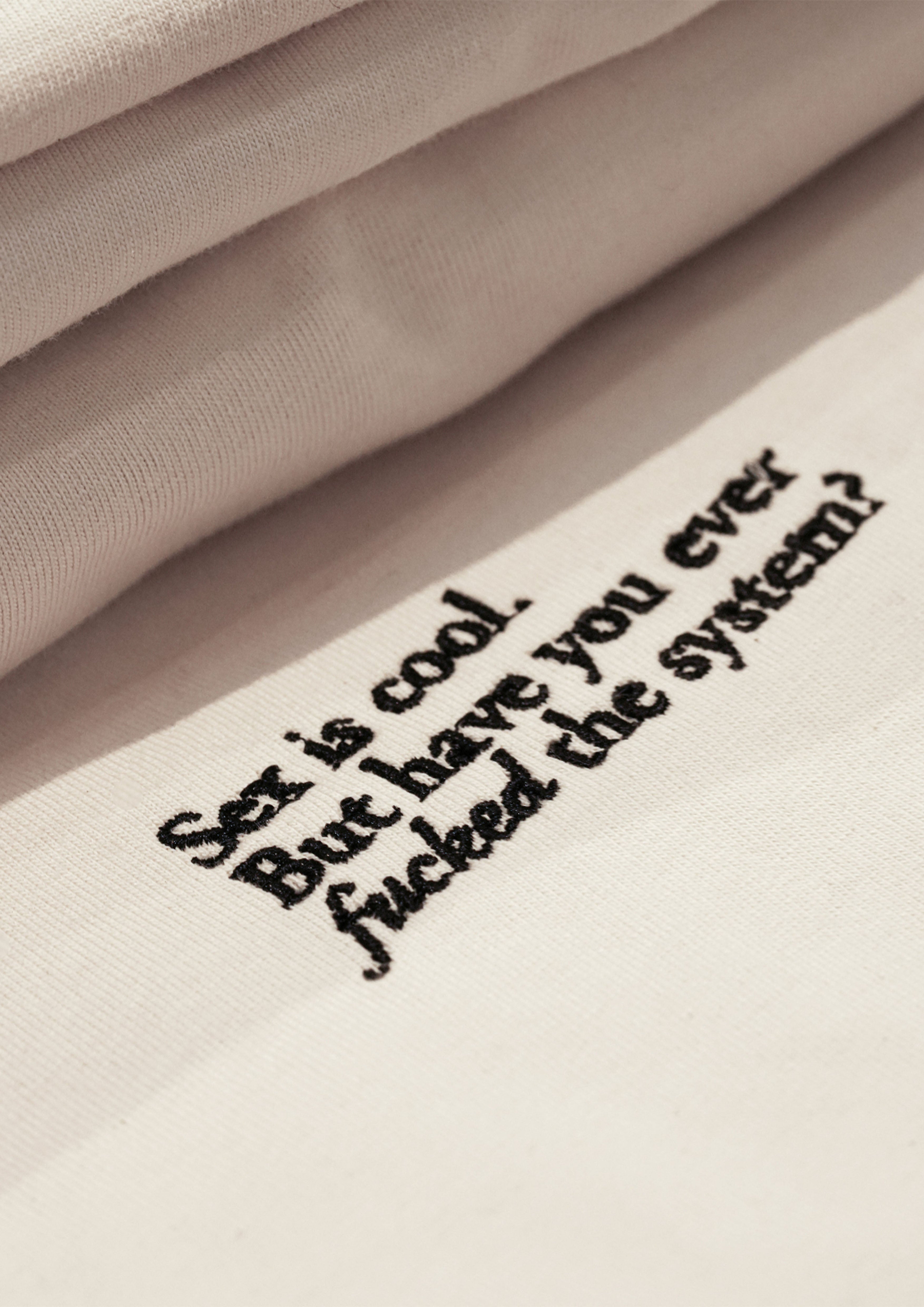 «F the system» Stickerei Super oversize tee