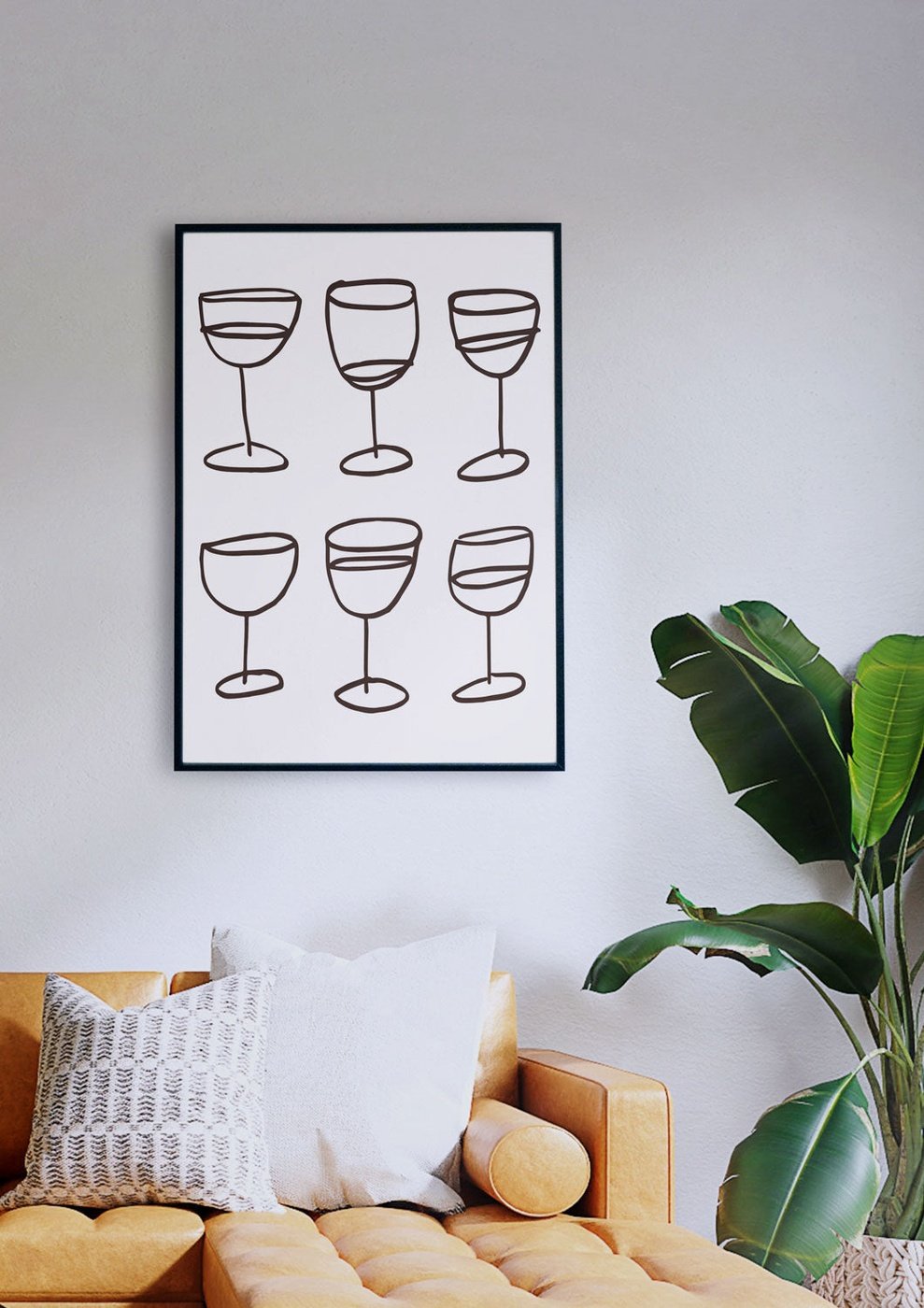 Ein Wohnzimmer mit Weinen, die über einer Couch hängen, in minimalistischer Illustration.